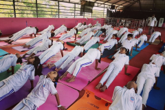 YOGA-11